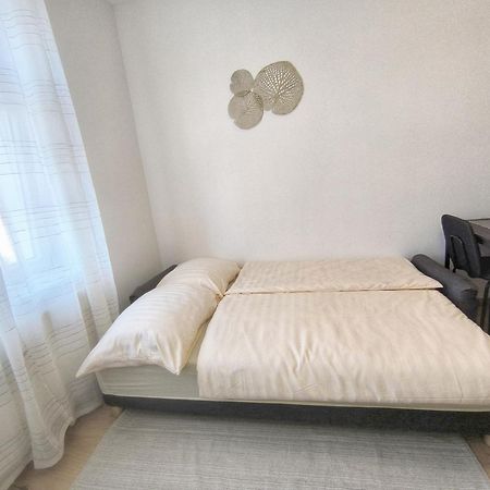 Isabel'S Suites Прага Екстер'єр фото