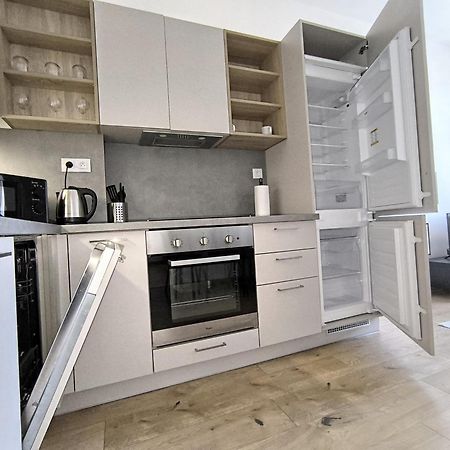 Isabel'S Suites Прага Екстер'єр фото